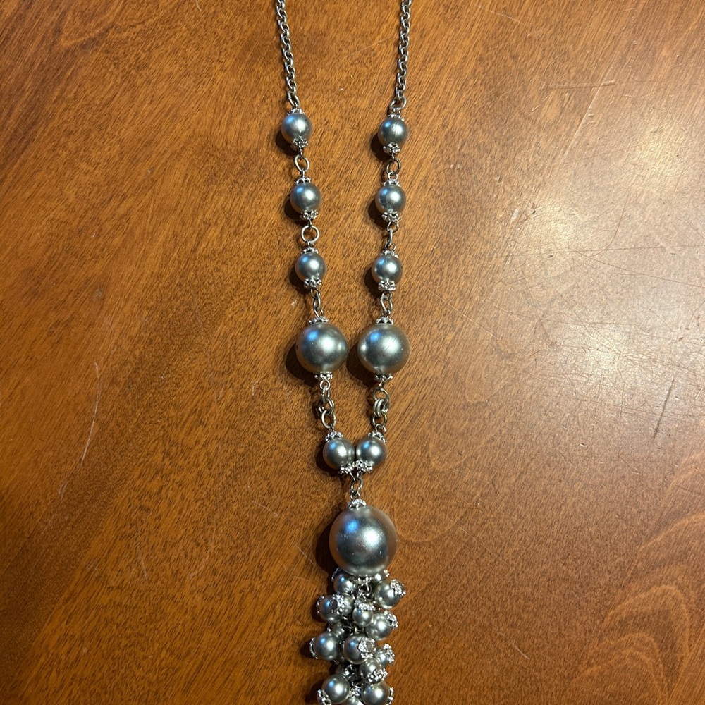 ✂️ Elegant Silver Beaded Necklace